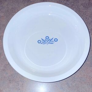 Corningware Cornflower Blue 9" Pie Plates shiny vintage condition. No chips.